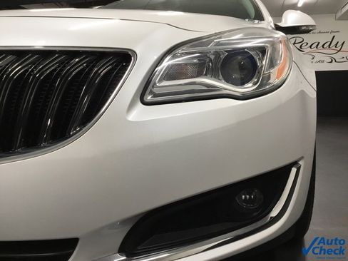 Used 2016 Buick Regal image 16