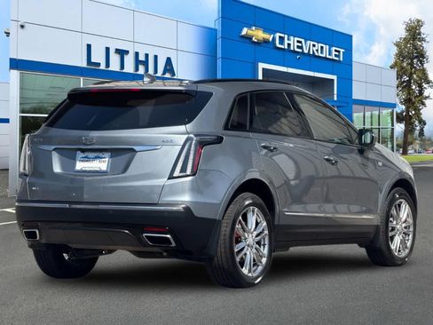 Used 2023 Cadillac XT5 Sportv w/ LPO, Floor Liner Package AWD/4WD image 2