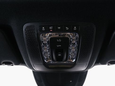 Used 2024 Mercedes-Benz GLE 450 4MATIC image 25