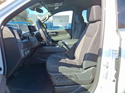 New 2026 Chevrolet Suburban LS w/ LPO, Dark Essentials Package image 6