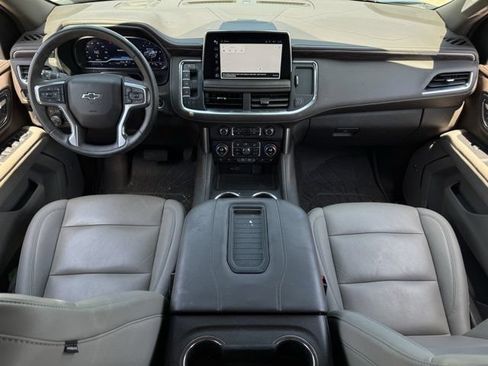 Used 2024 Chevrolet Tahoe Z71 w/ Luxury Package AWD/4WD image 11