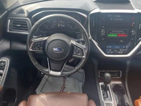 Used 2024 Subaru Ascent Touring AWD/4WD image 16