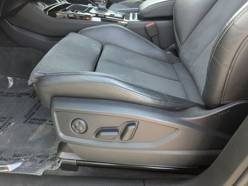 Used 2022 Audi SQ5 Premium Plus image 21