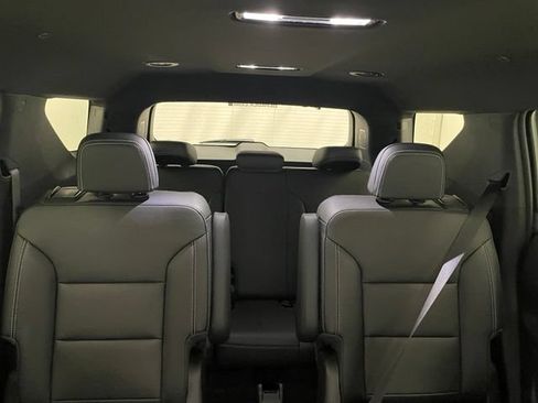 New 2026 Chevrolet Traverse LT w/ Driver Confidence Package AWD/4WD image 13