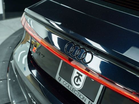 Used 2022 Audi RS 7 4.0T image 47