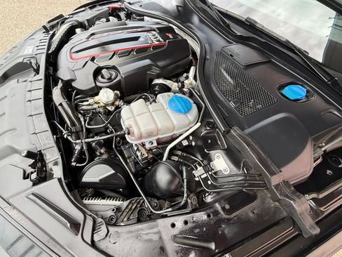 Used 2017 Audi RS 7 Performance w/ Driver Assistance Package AWD/4WD image 23