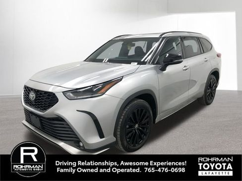Used 2023 Toyota Highlander XSE AWD/4WD image 1