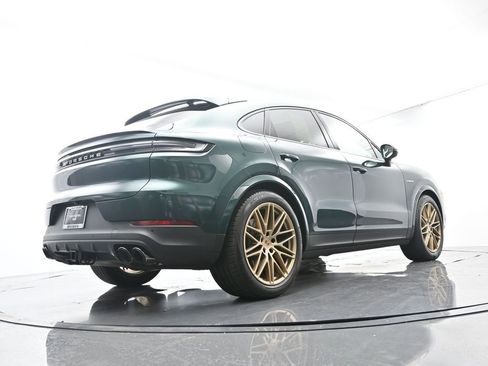 Certified 2025 Porsche Cayenne S AWD/4WD image 53