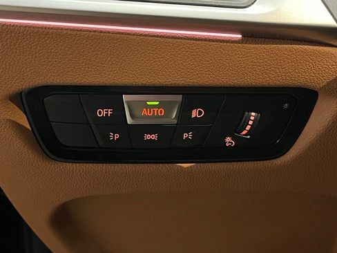 Used 2023 BMW 330i xDrive Sedan w/ Driving Assistance Package image 17