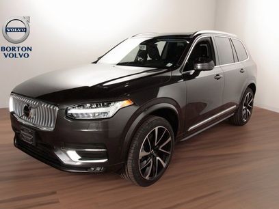 New 2025 Volvo XC90 B6 Plus w/ Protection Package Premier