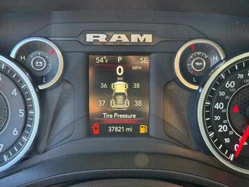 Used 2024 RAM 1500 Tradesman w/ Night Edition image 24