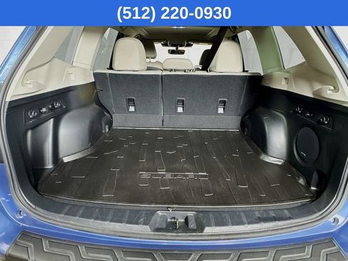 Used 2023 Subaru Forester Limited image 32