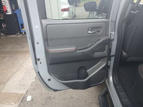 Used 2024 Nissan Frontier Pro-X w/ Pro Convenience Package RWD image 34