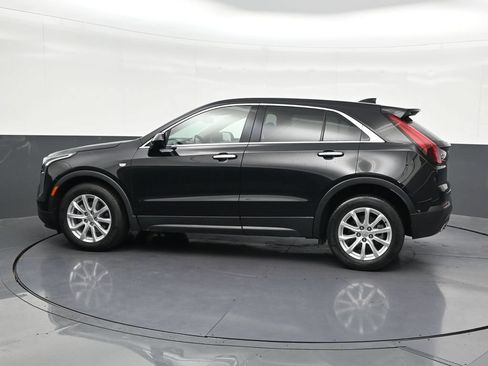 Used 2023 Cadillac XT4 Luxury FWD image 2