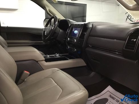 Used 2019 Ford Expedition Limited w/ Equipment Group 301A image 32