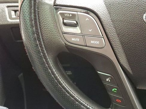 Used 2017 Hyundai Santa Fe Sport FWD image 21