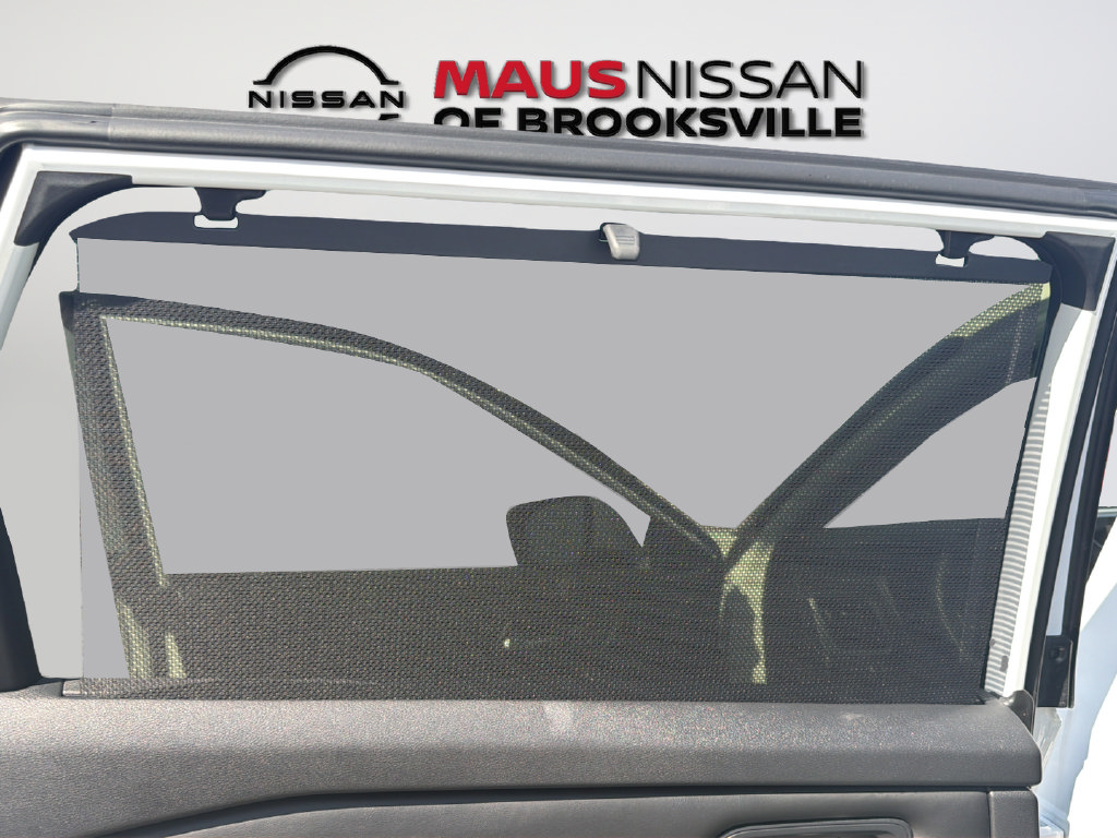 Certified 2025 Nissan Rogue SL w/ SL Premium Package FWD image 28