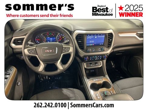 Used 2023 GMC Acadia SLE w/ Driver Convenience Package image 12