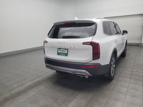 Used 2022 Kia Telluride S FWD image 9