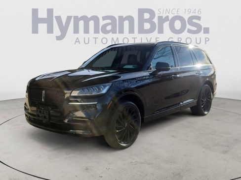 Used 2024 Lincoln Aviator Reserve w/ Equipment Group 201A image 7