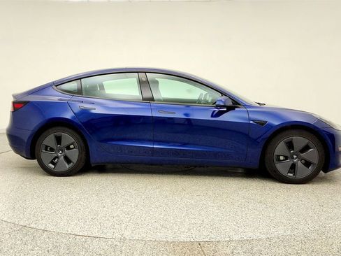 Used 2023 Tesla Model 3 Standard Range RWD image 4