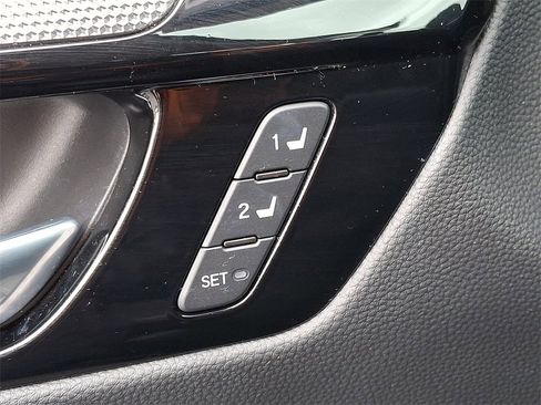 Used 2023 Honda CR-V EX-L image 28