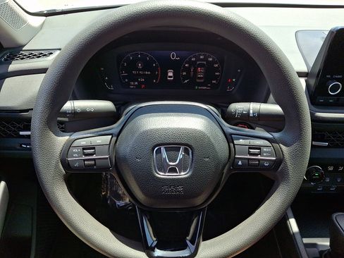 Used 2024 Honda Accord EX image 19