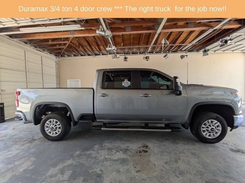 Used 2025 Chevrolet Silverado 2500 LT w/ Convenience Package AWD/4WD image 3