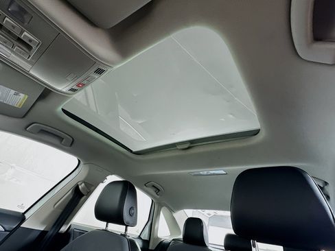 New 2026 Volkswagen Jetta SE FWD image 21