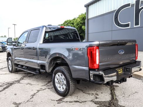 Used 2024 Ford F250 XLT AWD/4WD image 14