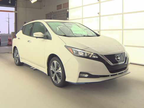 Used 2021 Nissan Leaf SL Plus image 4