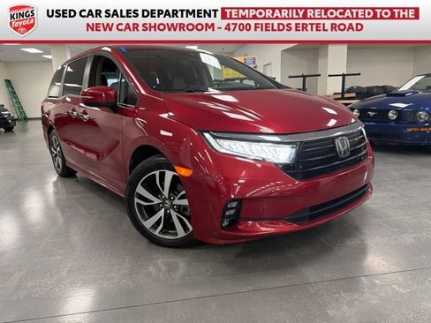 Used 2022 Honda Odyssey Touring image 1