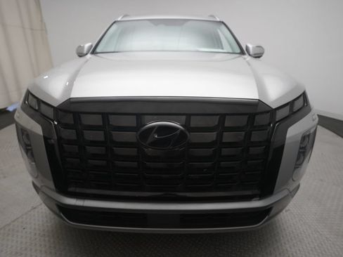Used 2024 Hyundai Palisade Limited FWD image 23