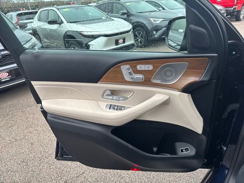 Used 2022 Mercedes-Benz GLE 350 4MATIC image 35