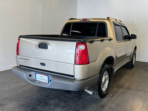 Used 2002 Ford Explorer Sport Trac 4x4 image 6