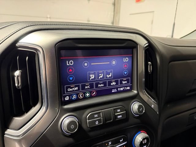 Certified 2020 Chevrolet Silverado 2500 LTZ w/ LTZ Convenience Package AWD/4WD image 18