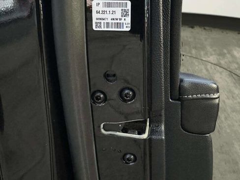 Used 2020 Ford Fusion SE image 24