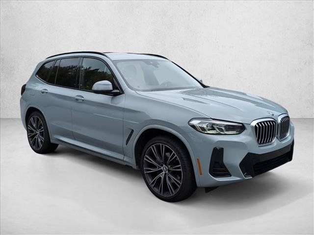 Used 2023 BMW X3 xDrive30i w/ M Sport Package AWD/4WD image 3