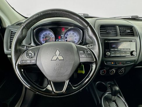 Used 2016 Mitsubishi Outlander Sport ES FWD image 11