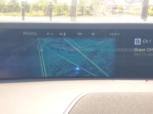 New 2026 Lincoln Nautilus Reserve AWD/4WD image 21