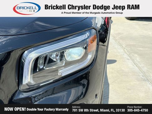 Used 2021 Mercedes-Benz GLB 250 w/ Premium Package image 10