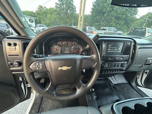 Used 2017 Chevrolet Silverado 3500 W/T w/ WT Convenience Package AWD/4WD image 19