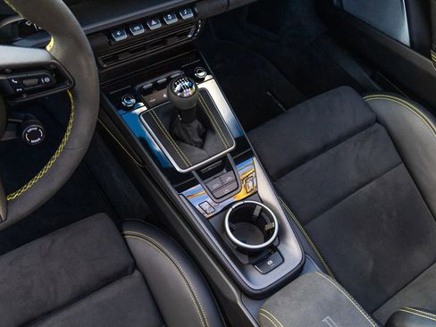 Used 2024 Porsche 911 Carrera 4 GTS image 67