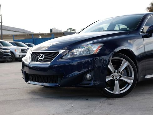 Used 2011 Lexus IS 250 image 27