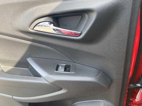 New 2026 Chevrolet Trax RS w/ Driver Confidence Package FWD image 20
