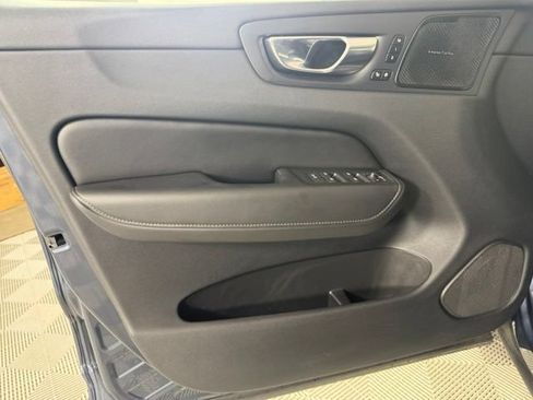Used 2023 Volvo XC60 B6 Ultimate w/ Protection Package Premier AWD/4WD image 20
