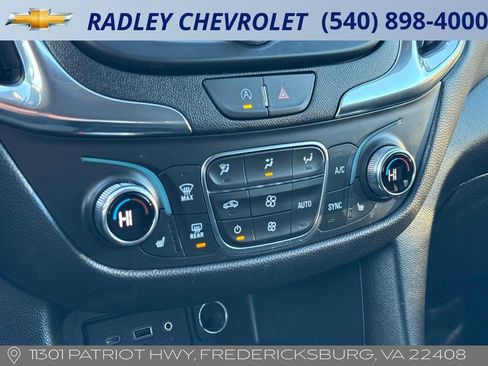 Certified 2024 Chevrolet Equinox LT w/ LPO, Floor Liner Package image 19