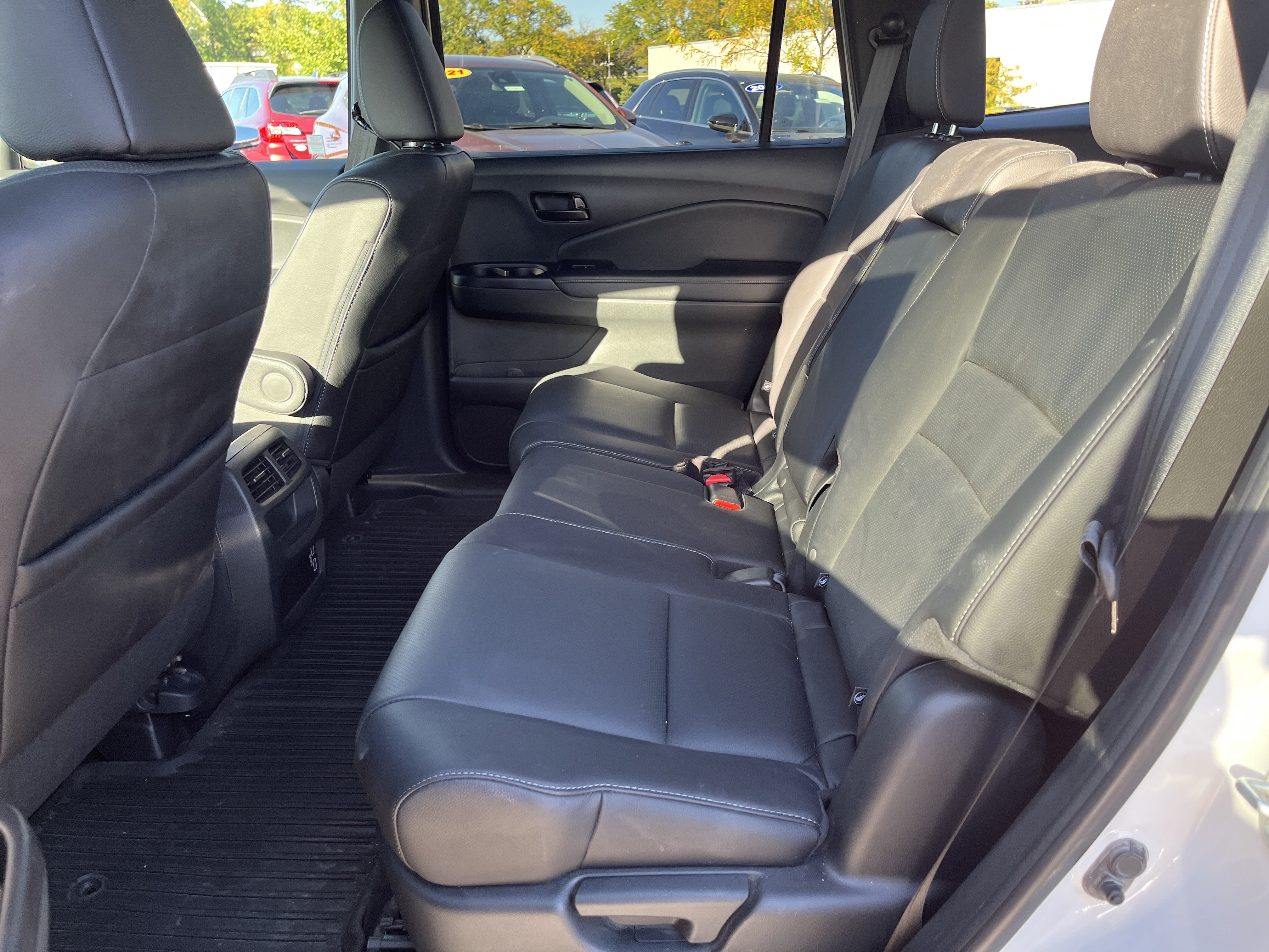 Used 2023 Honda Passport EX-L image 15