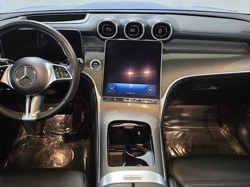 Certified 2024 Mercedes-Benz GLC 300 4MATIC image 18