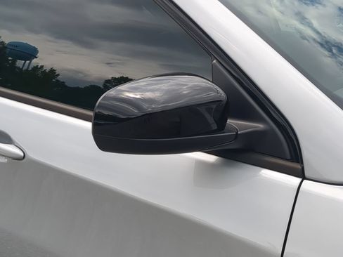 New 2026 Jeep Compass Latitude AWD/4WD image 10